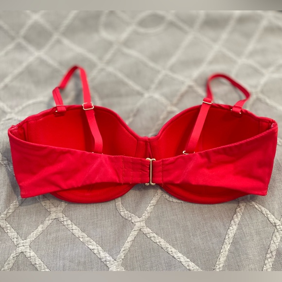 H&M Twist Bandeau Bikini Swim Top - Red - 34D - Picture 3 of 3